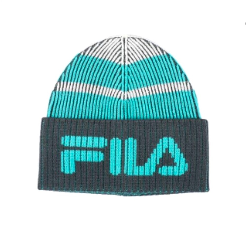 ✅HOST PICK✅~ Fila Ribbed Beanie❄️